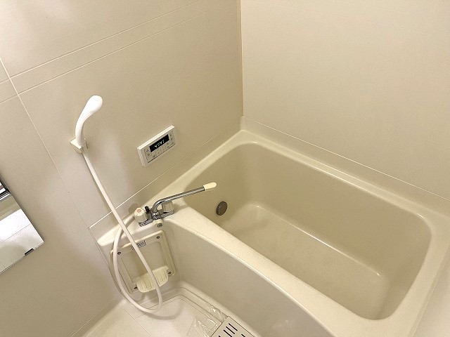 バス