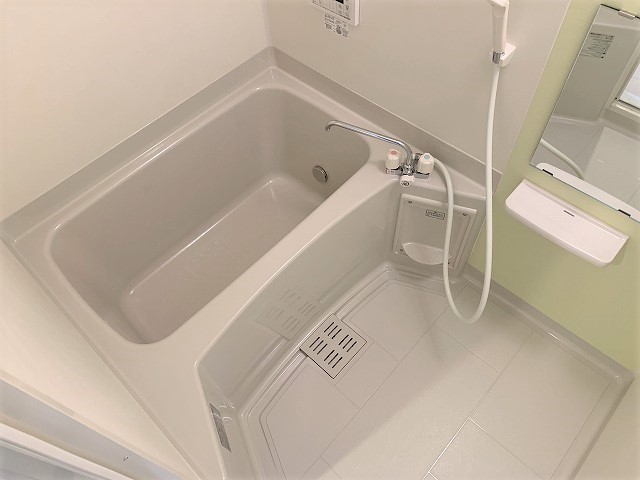 バス