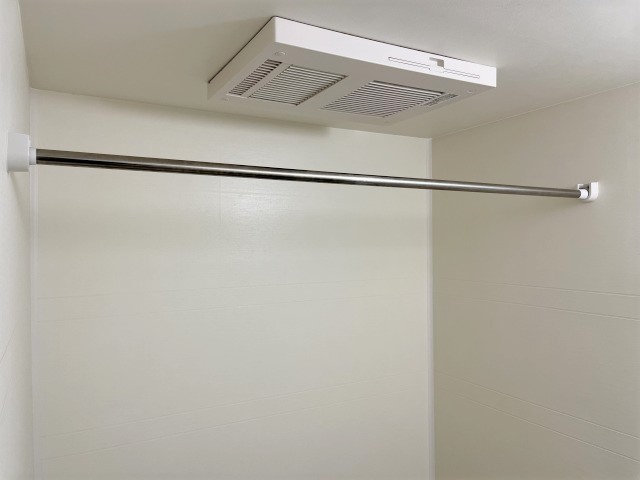バス
